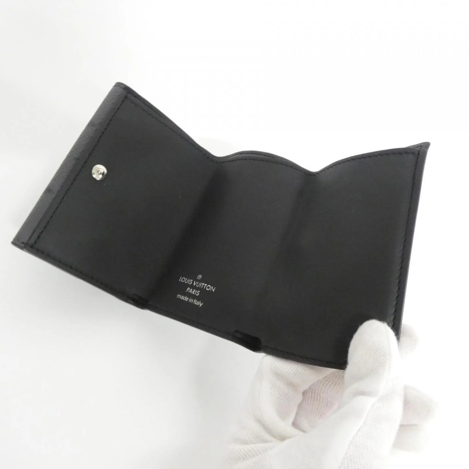 Louis Vuitton Monogram Eclipse Reverse Discovery … - image 5