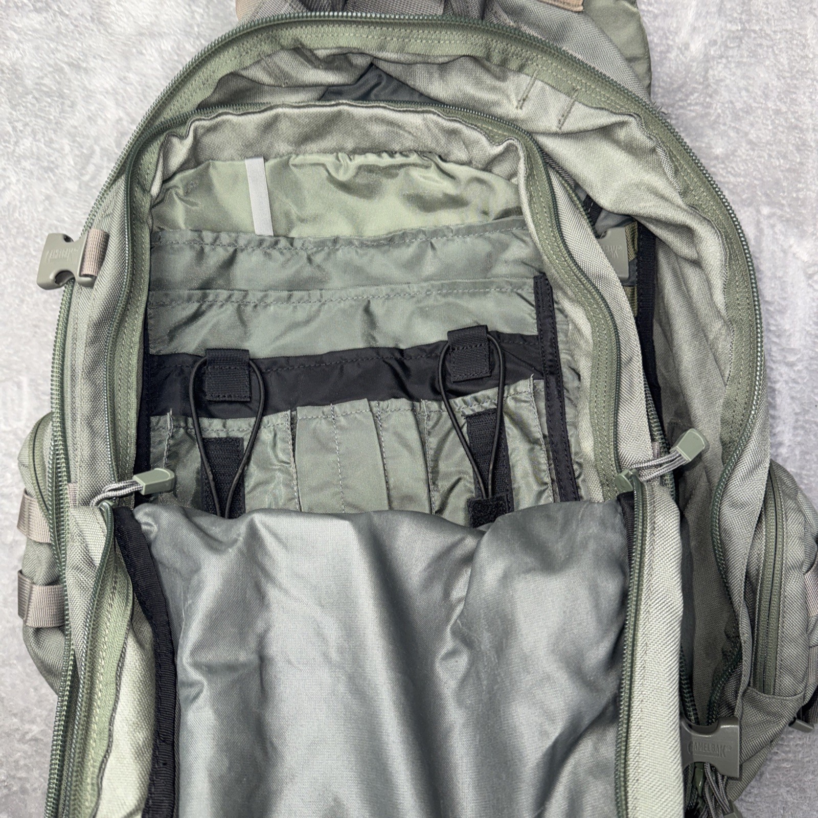 CAMELBAK Maximum Gear Tri Zip Backpack Cordura Great Green
