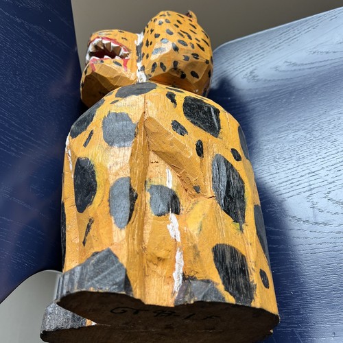 Folk Art Turned Carved Painted Wooden Lion Jaguar Cheetah USA 15"x 6" Unsigned - Picture 14 of 14