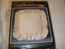 Feather Wreath Candlewicking 16x16" Pillow Kit Cross Stitch Originals CWK-5 CS6