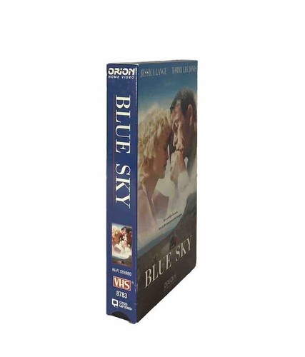 Blue Sky (1994 VHS) - Picture 2 of 7