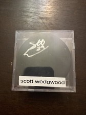 scott wedgewood puck