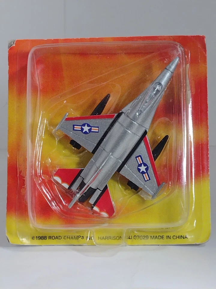 Avión diecast Road Champs Flyers F-16 Foto 2 de 4