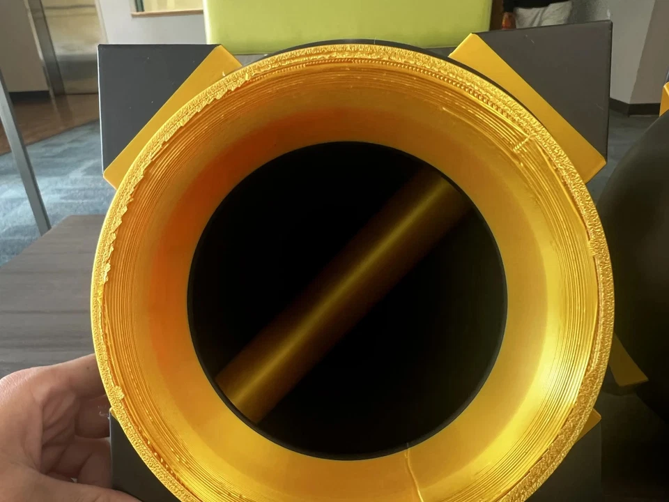 Guanteletes portátiles EVO Mega Knight - Armadura inspirada en Clash Royale Juegos con disfraces Foto 3 de 4