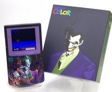 Console Nintendo Game Boy Color con display Q5 IPS, custodia a tema Joker e scatola