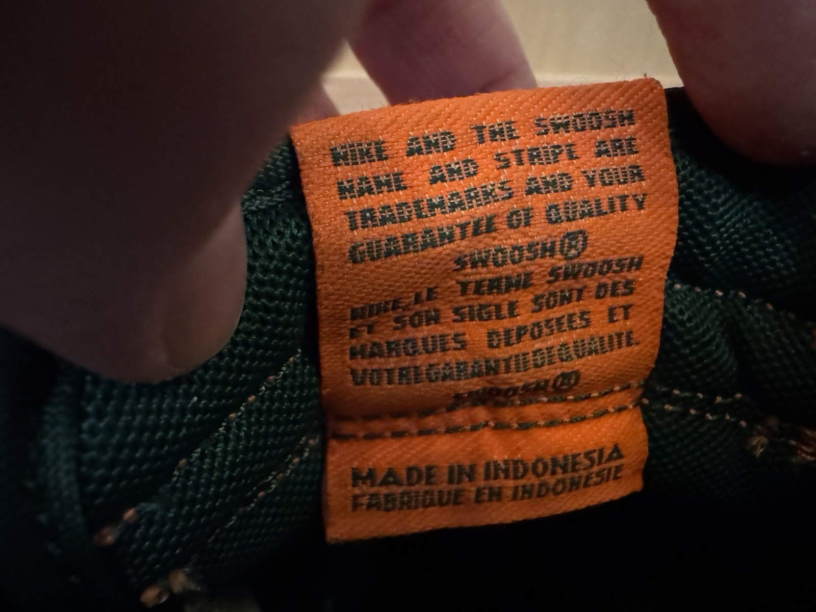 SIZE 10 US NIKE DUNK LOW MIAMI HURRICANES DD1391-300  (G127744-1 (NO) BY-74) thumbnail 8