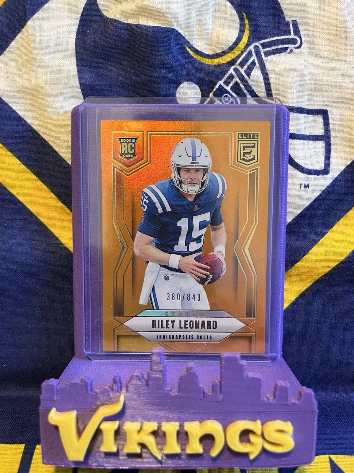 Riley Leonard RC #/849 - 2025 DonRuss Elite #170 Status Metallic Orange