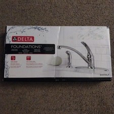 Delta Single-Handle Standard Kitchen Faucet w/ Sprayer, B4410LF Silver NOB