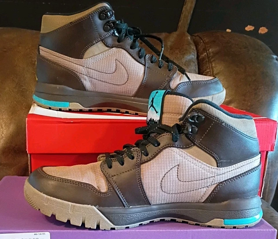 Talla 9 - Air Jordan 1 Trek Caqui Foto 3 de 4