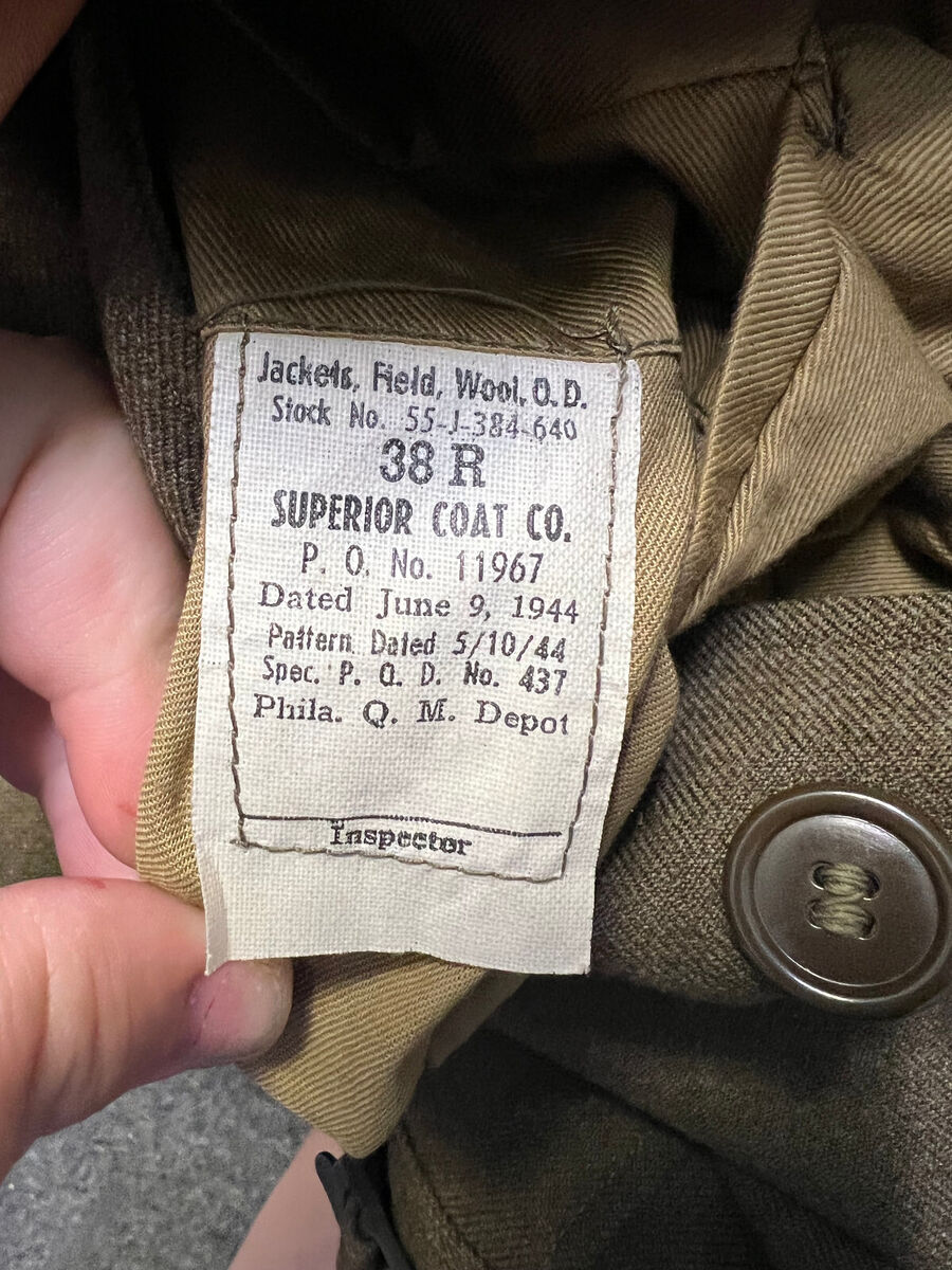 WW2 IKE 38R USA Army Field Wool Jacket W/ Patches 1944 WW2 IKE 38R USA Army Field Wool Jacket W/ Patches 1944