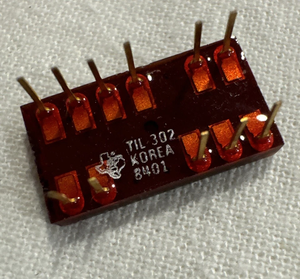 TIL302 Texas Instruments 7 Segment Numeric Display 6,9mm, red - Image 2 of 2