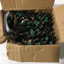 Grounding Adapter Polarized 1 outlets 25pk