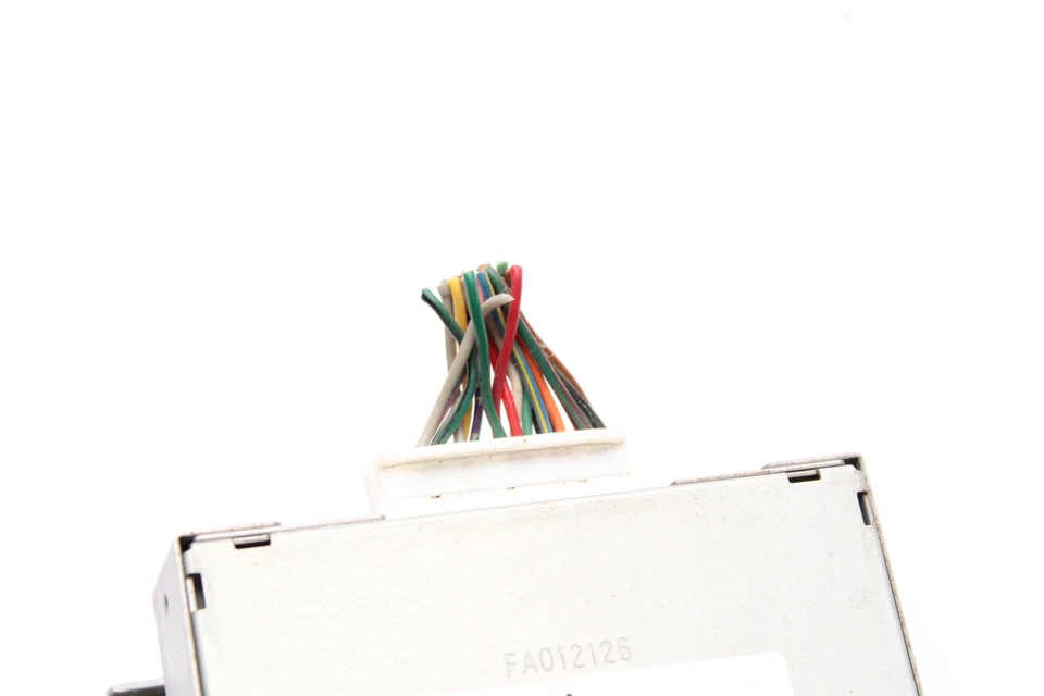 Unidad de módulo de control de cámara de visión trasera Infiniti M35 M45 2006-2007 V321 Foto 4 de 4