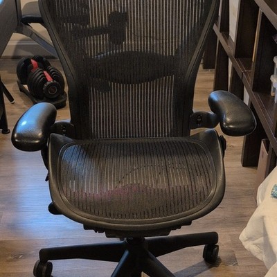Herman Miller Aeron Office Chair - Size B