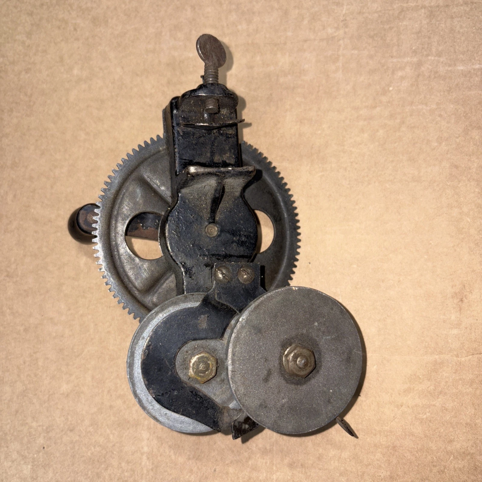 Vintage Quick-Edge Table Mount Hand Crank Knife Sharpener