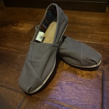 TOMS Womens Classic Alpargata Slip On Comfort Casual Flats Brown Size 6 EU 36.5
