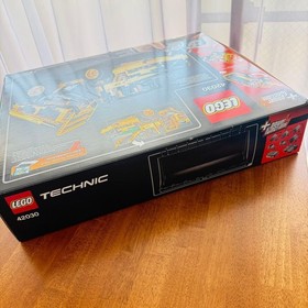 LEGO Technic Volvo L350F Wheel Loader 42030 Remote Control Unopened