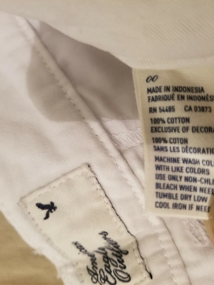 Pantalones cortos chinos de algodón blanco 00 American Eagle Outfitters para mujer Foto 3 de 4