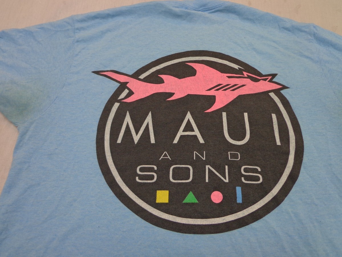 MAUI AND SONS Blue T Shirt Size Medium FLAWS