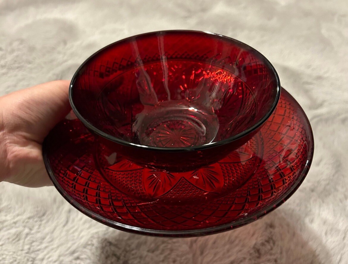 Set of Vintage Cristal D’Arques-Durand Antique Ruby Plates and Bowls - 10 Pieces