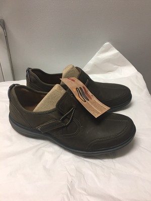 new balance moccasins