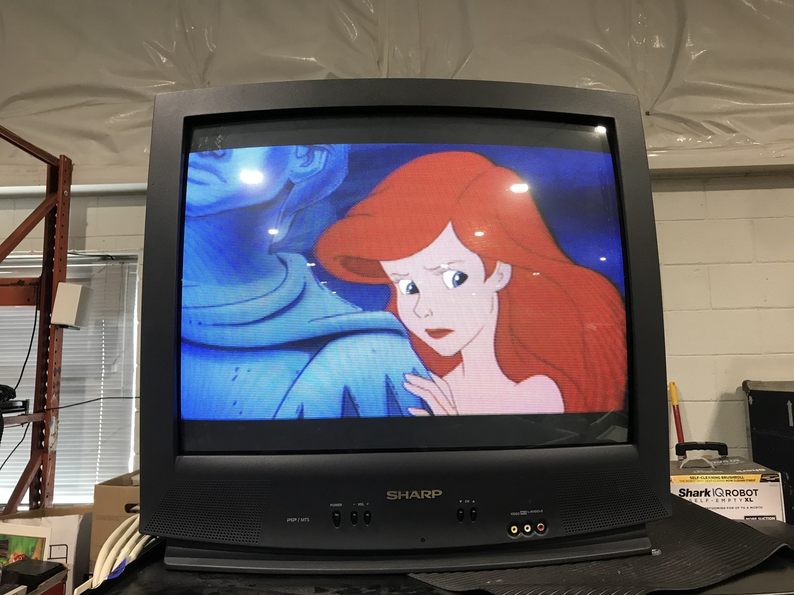 Sharp 27L-S300 27" CRT TV Retro Gaming AV Ports - No Remote Local Pickup