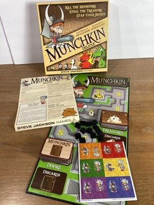 Munchkin Deluxe Board Card Game From Steve Jackson Games COMPLETE