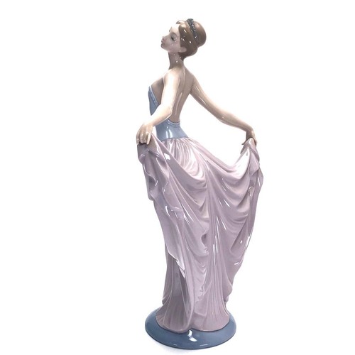 Lladro ragazza danzante 5050 - Foto 4 di 11