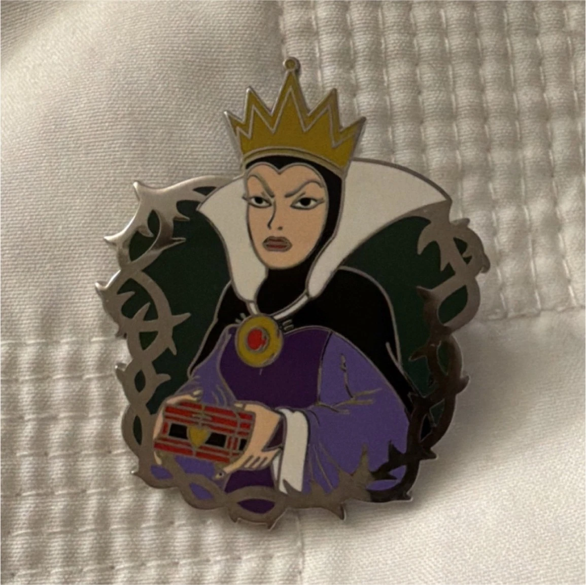 Disney Snow White Evil Queen Villains Pin