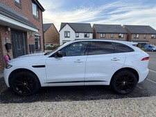 Jaguar FPace 2.0 D180 Chequered Flag 🏁