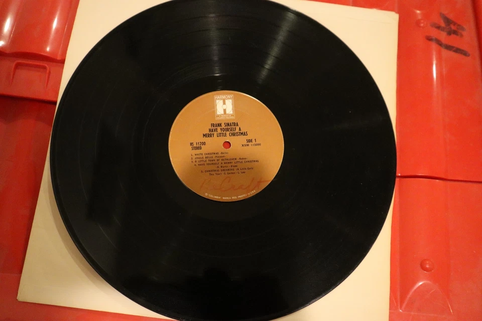 FRANK SINATRA HAVE YOURSELF A MERRY LITTLE CHRISTMAS ALBUM 1967 ! - Image 4 of 4