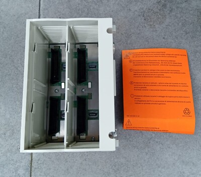 Schneider TSX37 Erweiterungsmodul ( TSXRKZ02 )