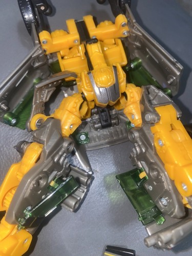 Transformers DOTM Daredevil Squad BUMBLEBEE Parts Toy - Picture 12 of 12