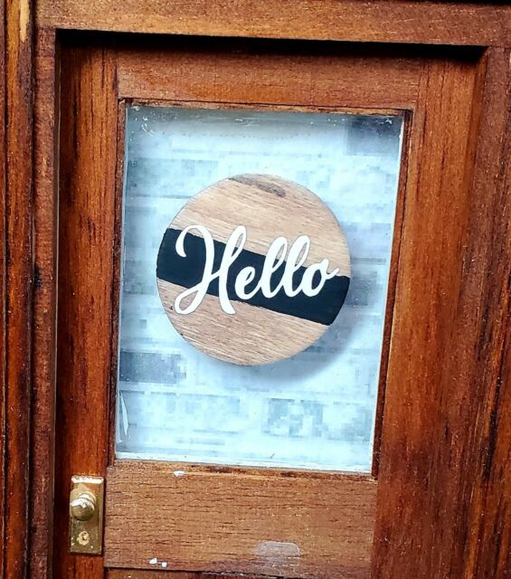 Miniature Dollhouse Furniture "Hello" round door sign