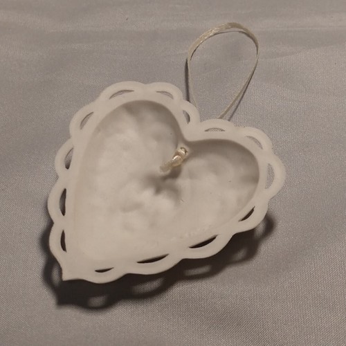 Margaret Furlong From the Heart Bisque Collectable Ornament 1997 Raised Relief - Picture 6 of 8