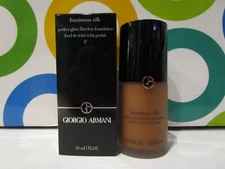 GIORGIO ARMANI ~ LUMINOUS SILK FLAWLESS FOUNDATION ~ # 12 ~ 1 OZ