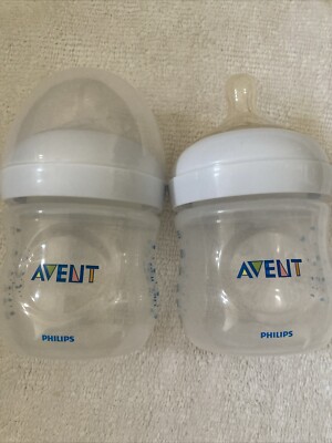 Philips AVENT Natural Baby Bottle 4oz/125ml -Clear- Set Of 2, One With Lid