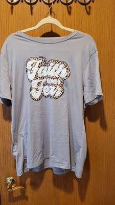 Women's 2x Gray Faith Over Fear leopard print tee- Washed but never worn