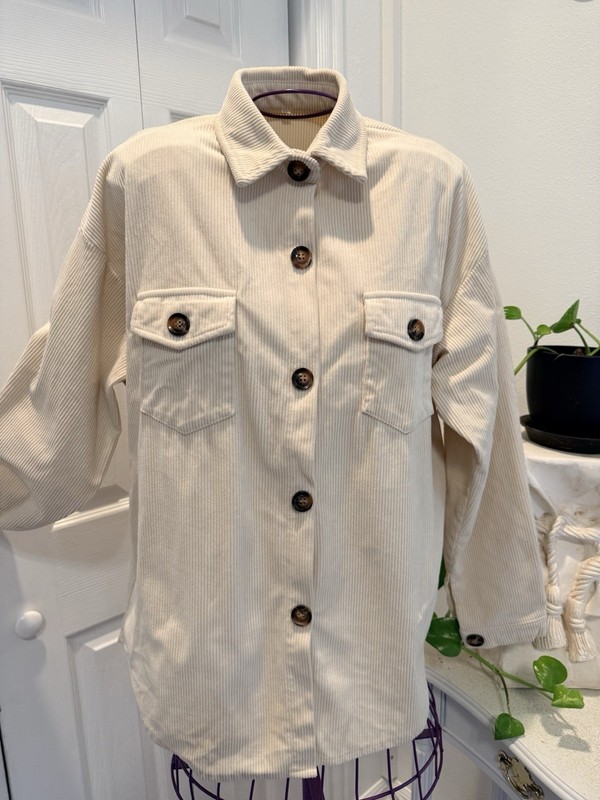 Women's XL Beige Shacket Jacket Relaxed Fit Pockets Button Front Collared