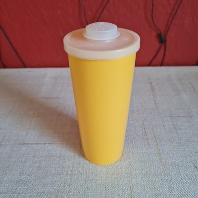 Tupperware Becher 5tlg 107-47 gelb 450ml Deckel + 3 Einsätze Trinken Sprühen RAR