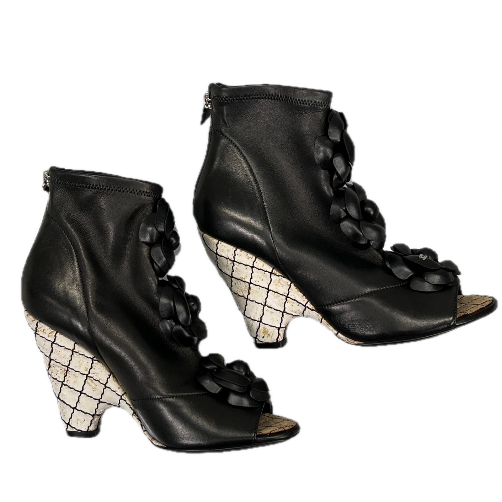 CHANEL Shoes Pumps Heel Camellia EU 37 US 7 Leather Black Authentic thumbnail 12