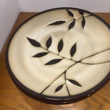 Gibson Elite Dinner Plates. Set Includes 4 Dinner Plates