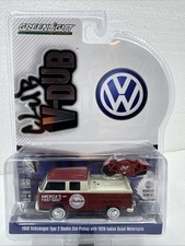 1/64 GREENLIGHT CLUB V-DUB 1968 VOLKSWAGEN TYPE 2 DOUBLE CAB PICKUP INDIAN SCOUT