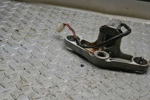 B2-1 94 YAMAHA FZR600 FZR 600 R UPPER TRIPLE TREE MOTORCYCLE BIKE FREE SHIP - Picture 2 of 10