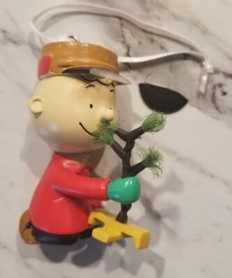 Hallmark Peanuts Ornament Charlie Brown Kneel holding a tree (Broken Head & Hat)