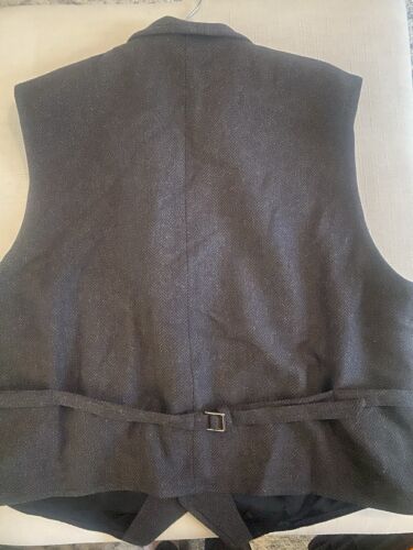 Orvis Men’s Wool vest XXL Gray Herringbone 2 Front Pocket six button front - Picture 7 of 7