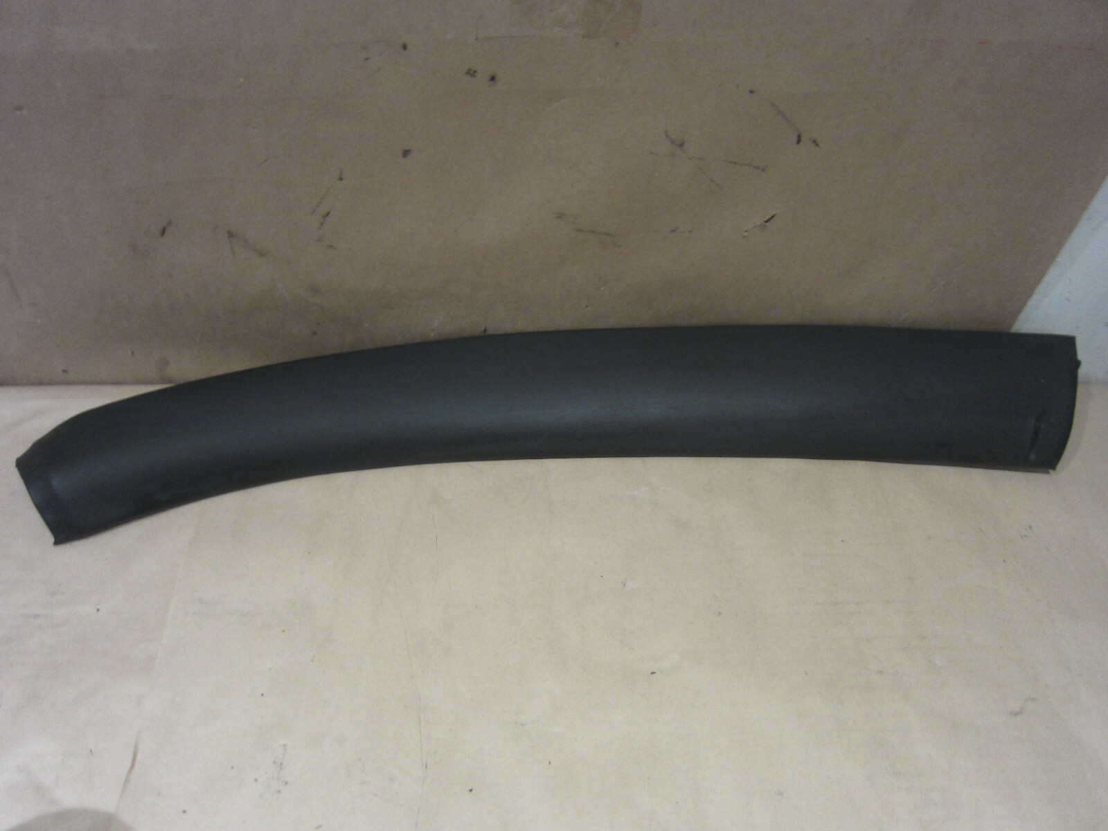 Maserati 4200 Coupe - RH Side Rail Cover Trim - Black - P/N  981210402