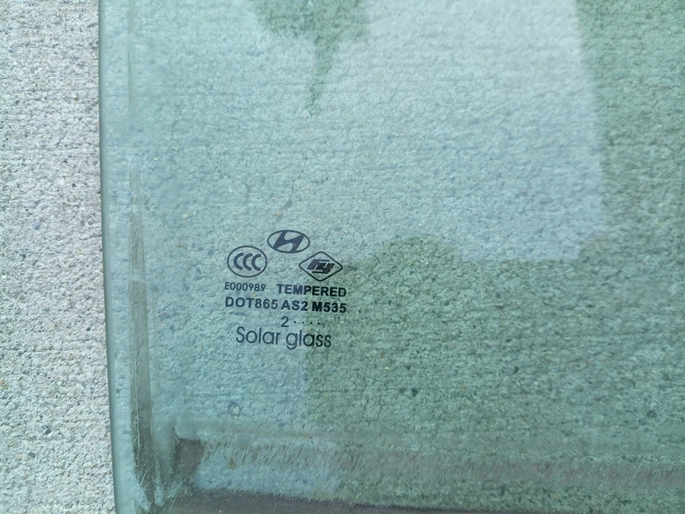 2011-2015 Hyundai Sonata Passenger (R) Rear Door Glass #83420-3S010 (OEM) - Image 3 of 3