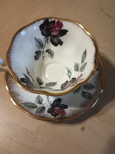 Royal Albert Teetasse & Untertasse Black Rose Porzellan Floral Antik? England - Bild 3 von 20