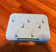 2 Disney Bento Boxes Snap Lid 6 Compartment Elsa, Minnie Blue, Pink